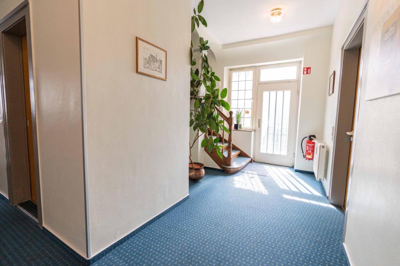Hotel Am Roemerplatz Ulm Exterior photo